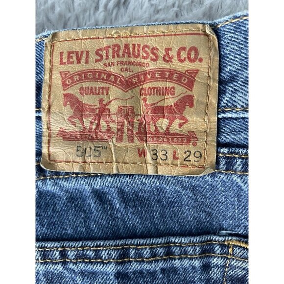 Levi's 505 Jeans Men's Size 33x29 Regular Fit Straight Leg Blue Mid Wash Denim - Picture 2 of 4
